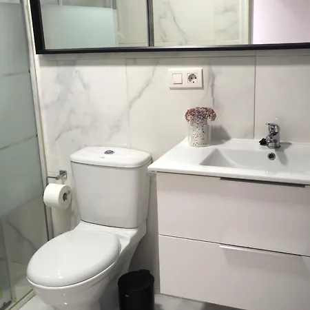 Moderno Apartamento Con Garaje Privado En El Centro De Comarca de Vigo Buitenkant foto