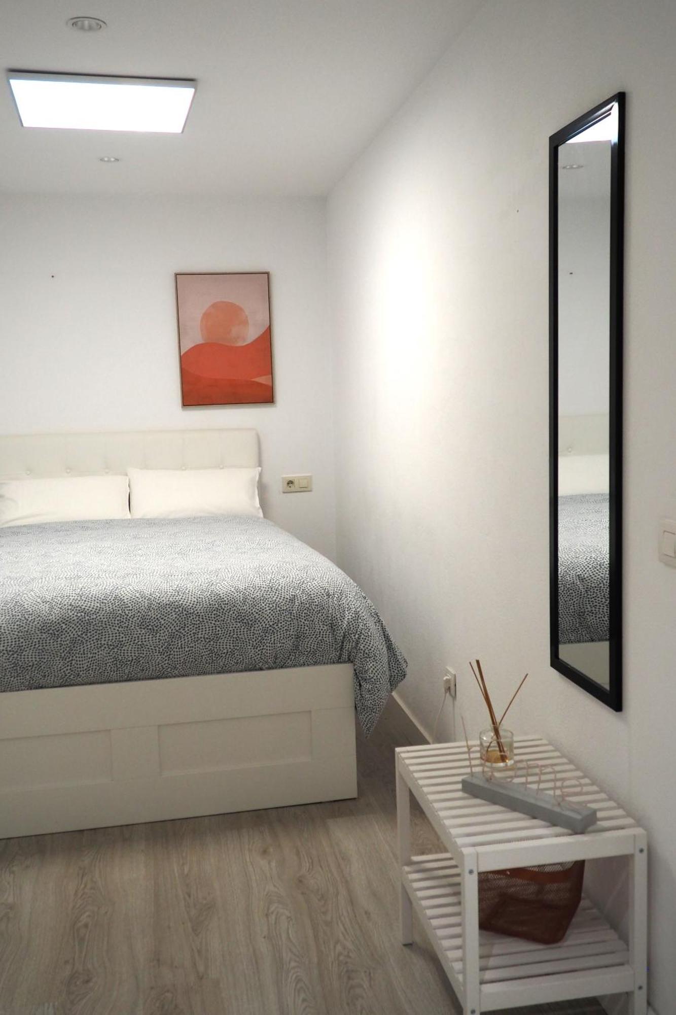 Moderno Con Garaje Privado En El Centro De Apartment *